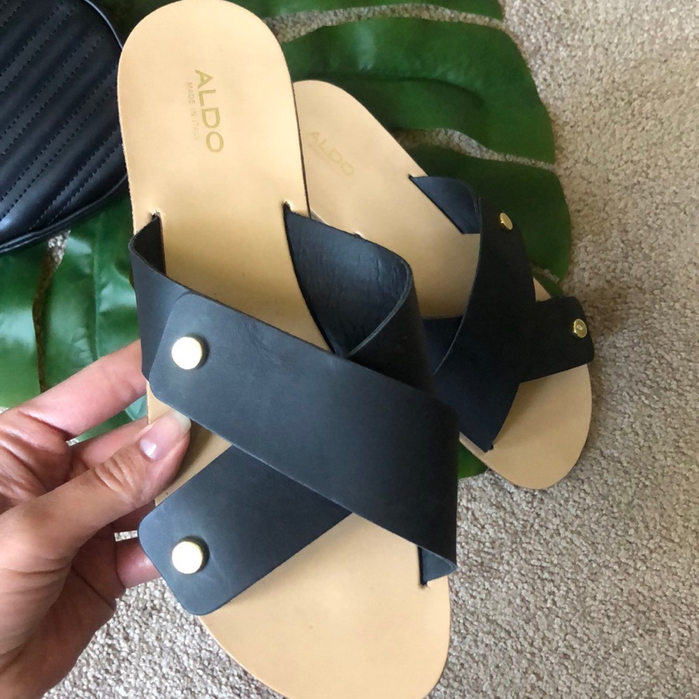 Also sandals - Picture 2 of 3